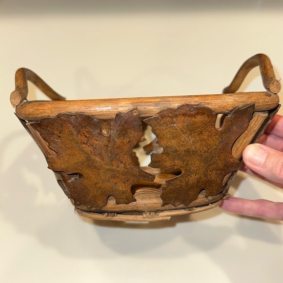 Handmade Grape Vine Basket with Metal Leaves - Picture 1 of 7